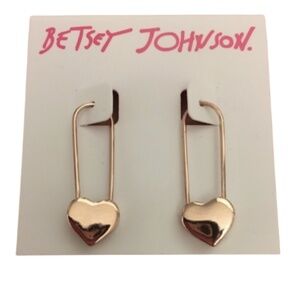 Betsey Johnson Rose Gold Tone Heart Drop Dangle Safety Pin Earrings NWT